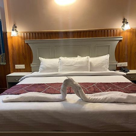 Lamahatta Residency Hotel Дарджилинг Екстериор снимка